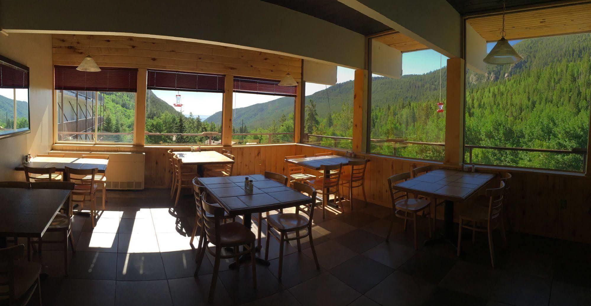 Monarch Mountain Lodge Exterior photo